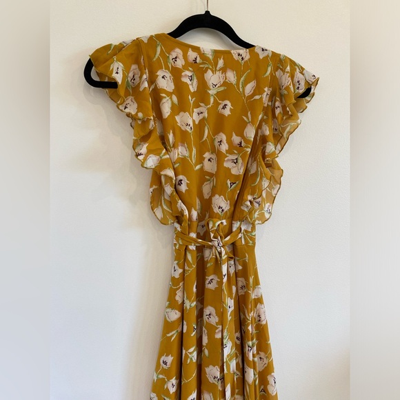 XS Yellow Wrap Dress w Flutter Sleeves - Boohoo - Picture 2 of 3